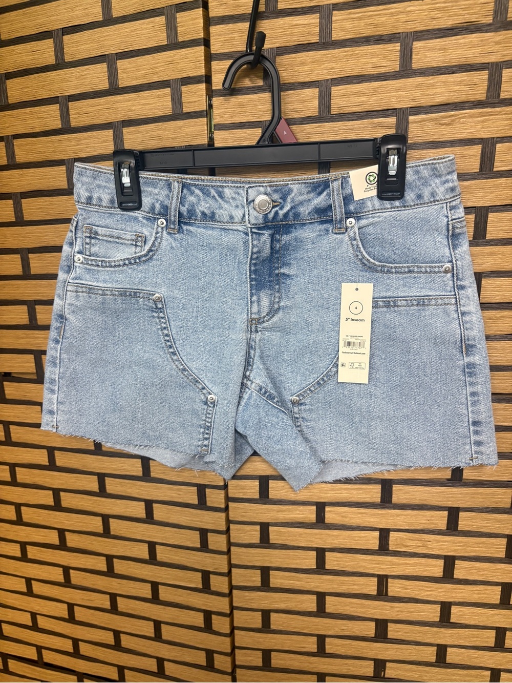 No boundaries Jean shorts size 4